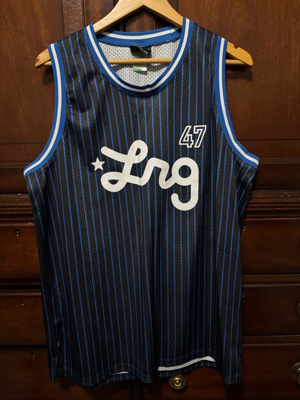 Men’s Large Pinstripe Basketball Jersey with Blue & White Trim
